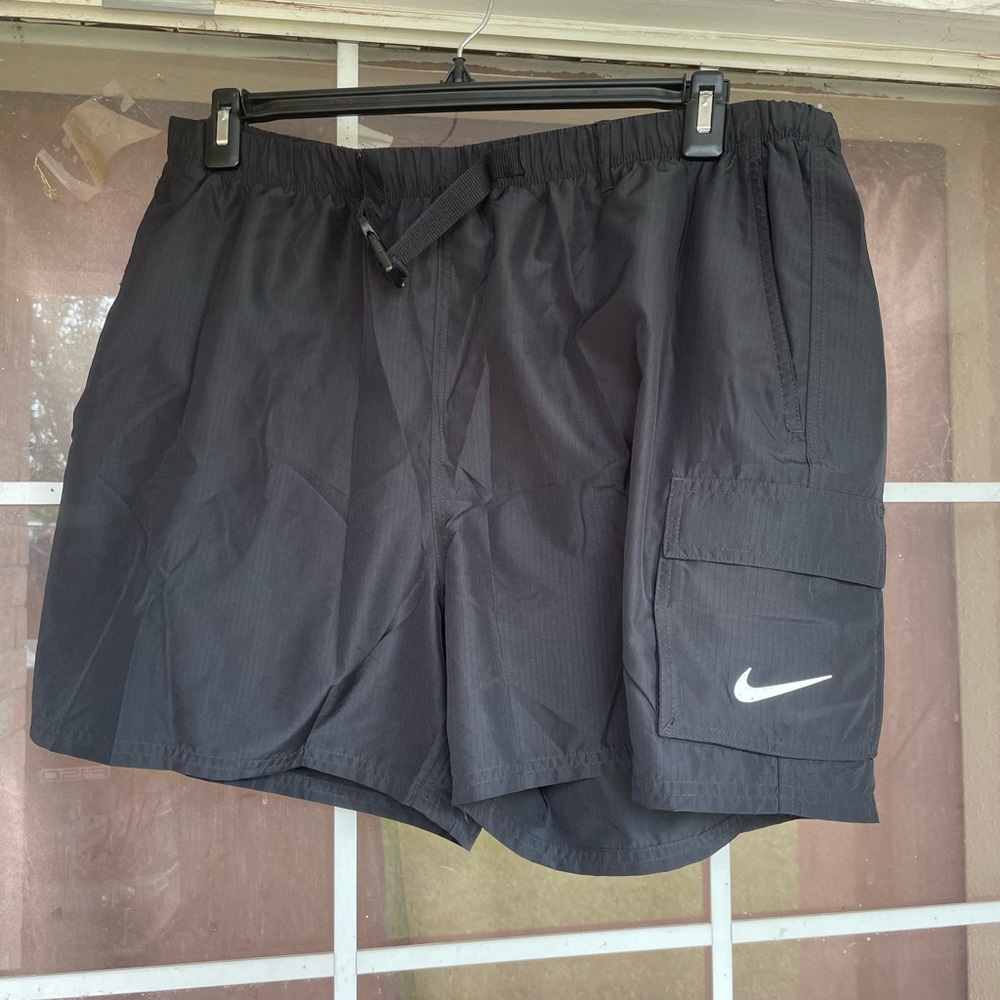 NWT Men's Nike Belted Packable 9" Volley Shorts Swim nessb521-001 Mens sz XXL